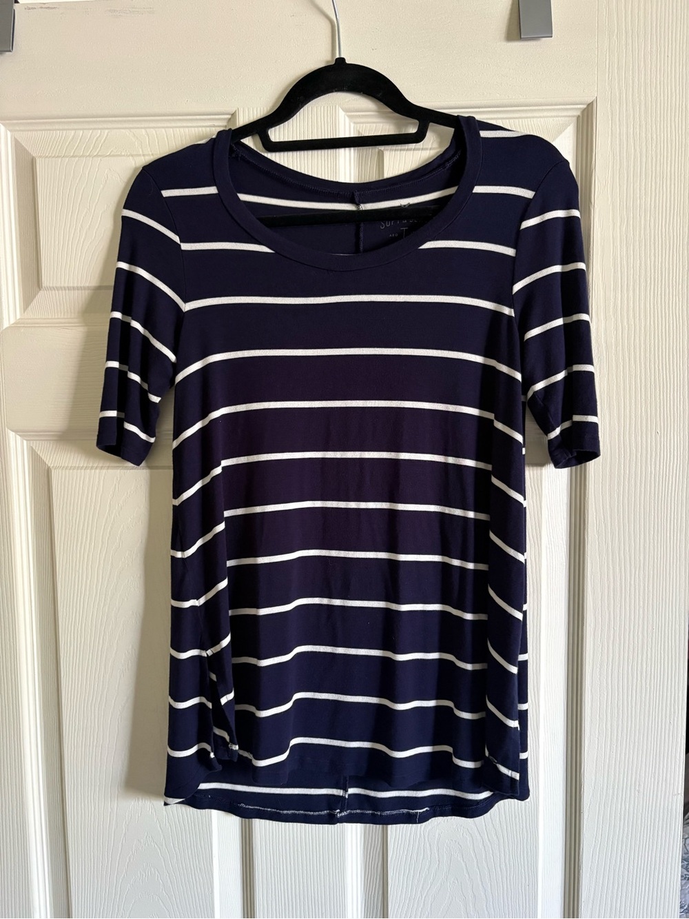 American Eagle Soft & Sexy Striped Navy Short Sleeve Top